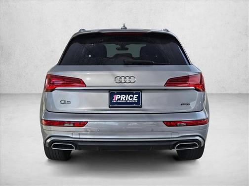 2022 Audi Q5 45 S line Premium