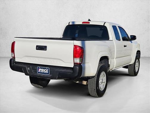 2016 Toyota Tacoma SR