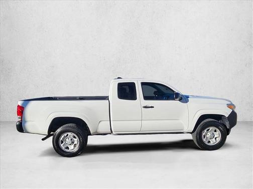 2016 Toyota Tacoma SR