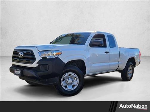 2016 Toyota Tacoma SR