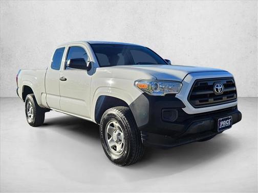 2016 Toyota Tacoma SR