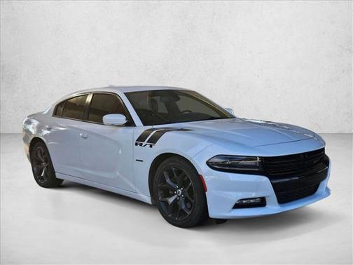2017 Dodge Charger R/T