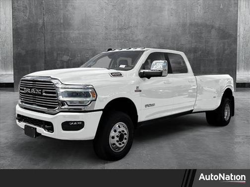 2025 RAM 3500 Big Horn Crew Cab 4x4 8' Box
