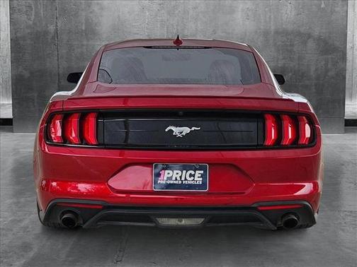 2022 Ford Mustang EcoBoost Premium