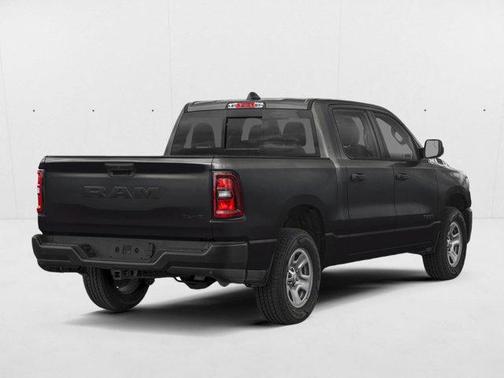 Diamond Black Crystal Pearlcoat 2026 RAM 1500 Express