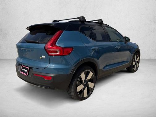 Fjord Blue Metallic 2023 Volvo XC40 Recharge Pure Electric Twin Ultimate