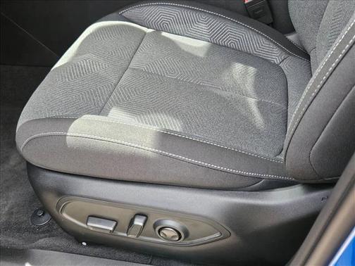 Hydro Blue Pearlcoat 2026 Jeep Cherokee Laredo 4x4