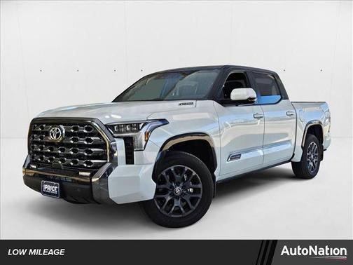2025 Toyota Tundra Hybrid Platinum