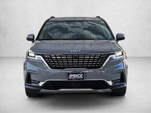 2024 Kia Carnival SX