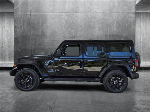 2025 Jeep Wrangler 4xe Sahara