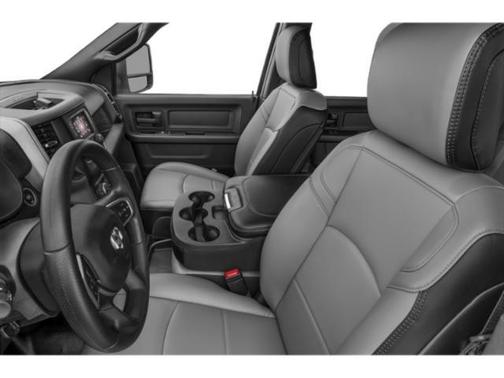 2025 RAM 3500 Tradesman Crew Cab 4x4 8' Box