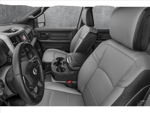 2025 RAM 3500 Tradesman Crew Cab 4x4 8' Box