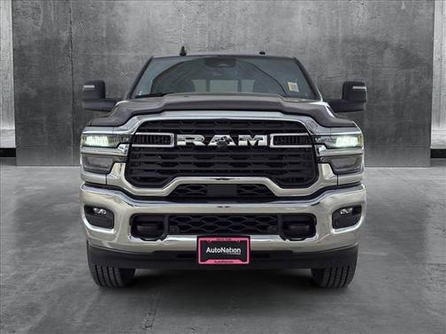 2025 RAM 2500 Tradesman Crew Cab 4x4 6'4' Box