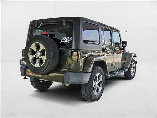 2016 Jeep Wrangler Unlimited Sahara