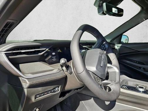 2026 Jeep Cherokee Overland