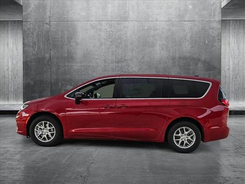2025 Chrysler Pacifica L