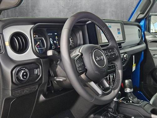 2025 Jeep Gladiator Sport S