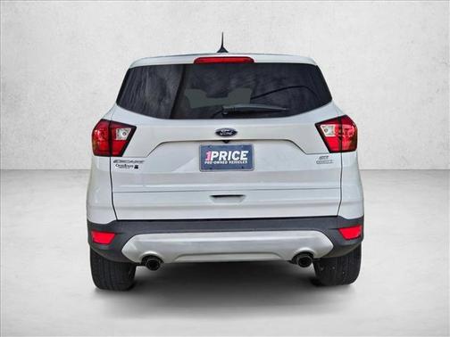 Oxford White 2019 Ford Escape SE