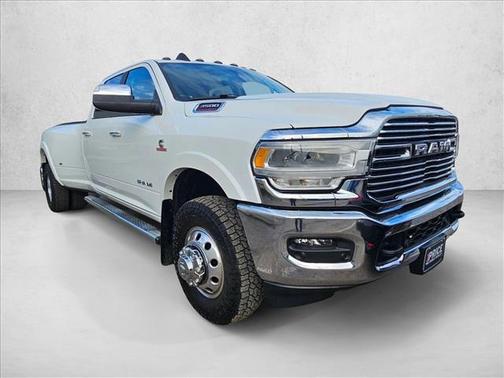 2022 RAM 3500 Laramie Crew Cab 4x4 8' Box