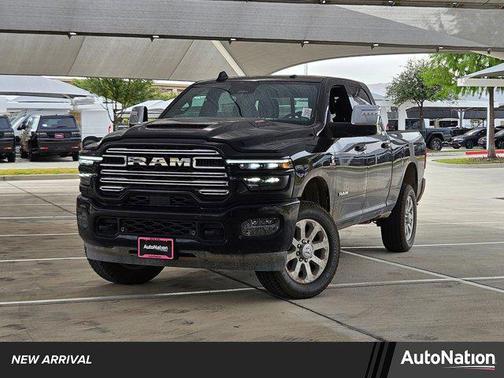 2025 RAM 2500 Laramie Crew Cab 4x4 6'4' Box