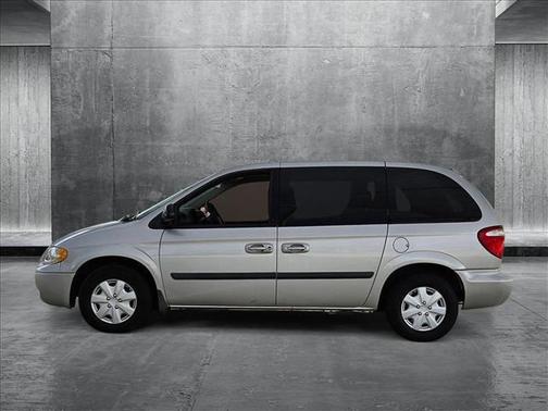 2006 Chrysler Town & Country Base