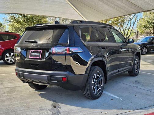 2026 Jeep Cherokee Laredo 4x4