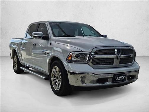 Bright White Clearcoat 2017 RAM 1500 Longhorn