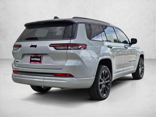 Silver Zynith 2026 Jeep Grand Cherokee L Limited