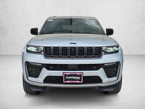 Silver Zynith 2026 Jeep Grand Cherokee L Limited