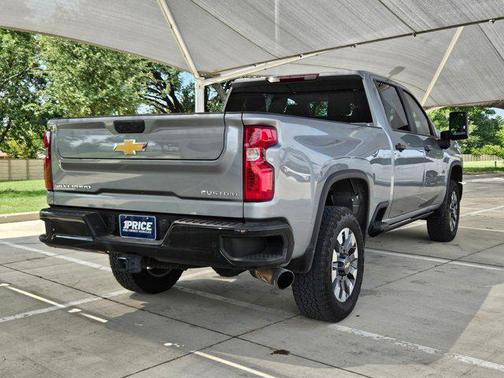 2024 Chevrolet Silverado 2500 Custom