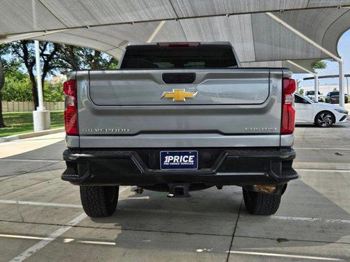 2024 Chevrolet Silverado 2500 Custom