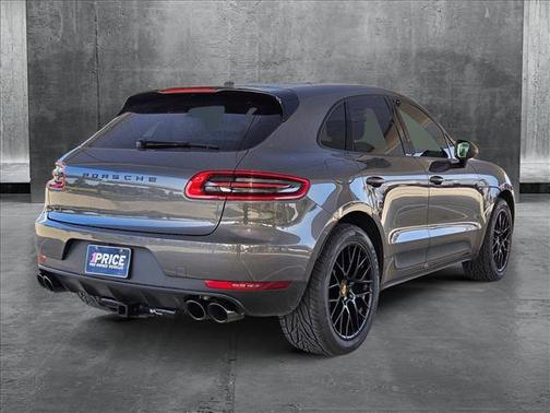 2018 Porsche Macan Base