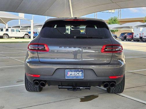 2018 Porsche Macan Base