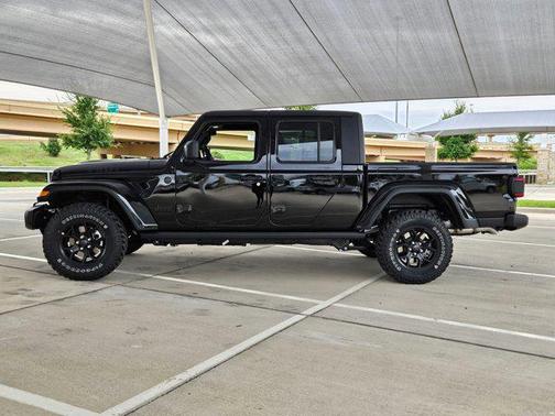 2025 Jeep Gladiator Willys