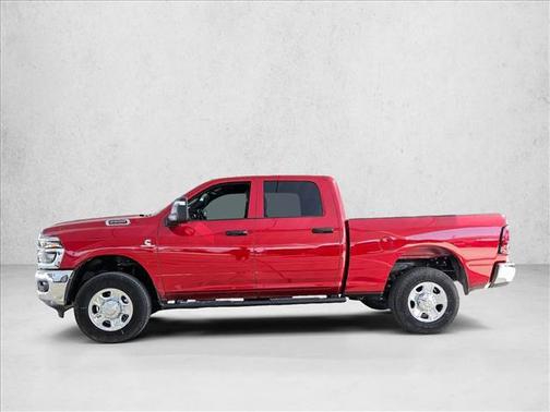 2025 RAM 2500 Tradesman Crew Cab 4x4 6'4' Box