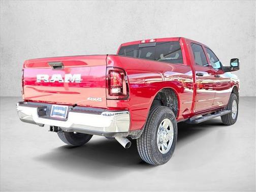 2025 RAM 2500 Tradesman Crew Cab 4x4 6'4' Box