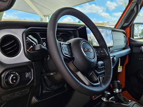 2025 Jeep Gladiator Willys