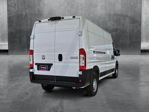 2025 RAM ProMaster 2500 Tradesman