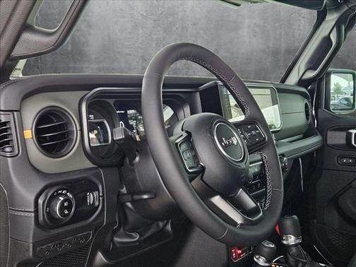 2025 Jeep Gladiator Mojave X