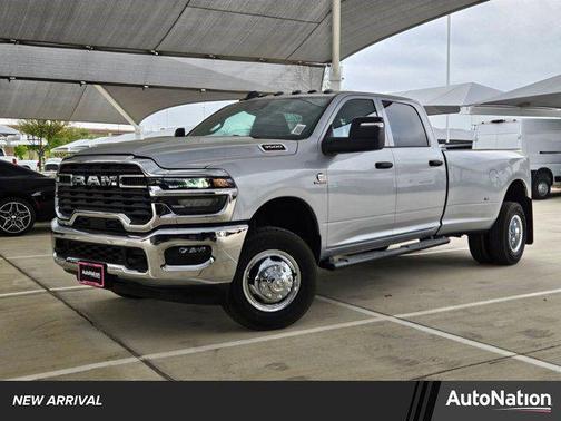 Silver Zynith 2026 RAM 3500 Tradesman Crew Cab 4x4 8' Box