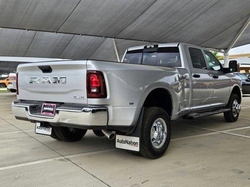 Silver Zynith 2026 RAM 3500 Tradesman Crew Cab 4x4 8' Box