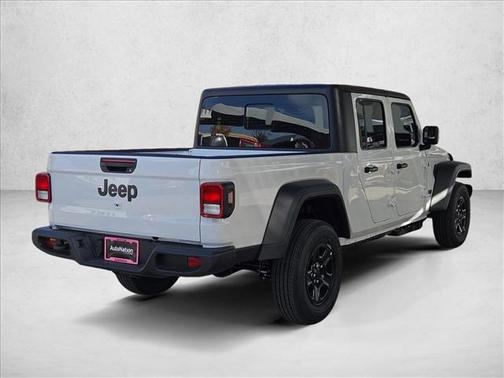 2026 Jeep Gladiator Sport
