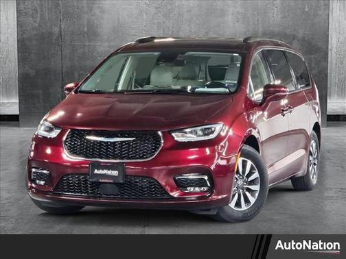 2021 Chrysler Pacifica Hybrid Touring L
