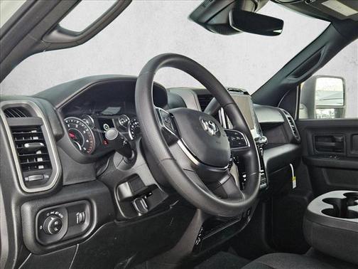 2026 RAM 3500 Tradesman Crew Cab 4x4 8' Box