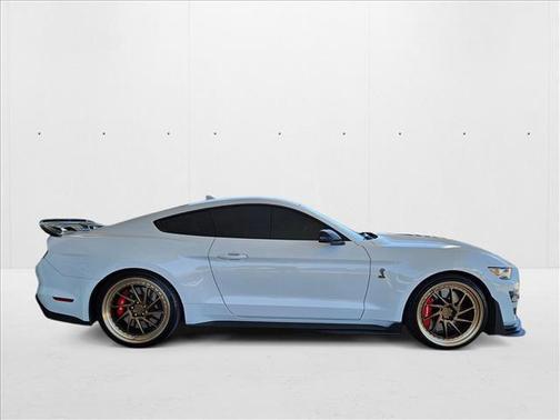 2021 Ford Shelby GT500 Base