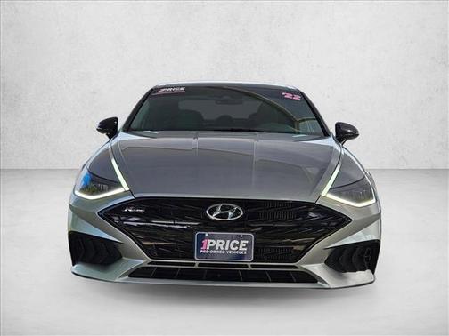 Shimmering Silver Pearl 2022 Hyundai SONATA N Line