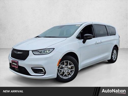 2026 Chrysler Pacifica L