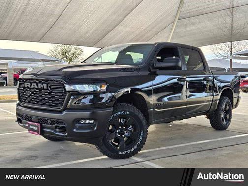 2026 RAM 1500 Warlock Crew Cab 4x4 5'7' Box