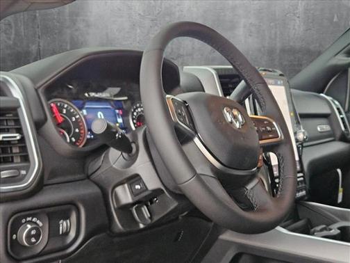 2025 RAM 2500 Lone Star Crew Cab 4x4 6'4' Box