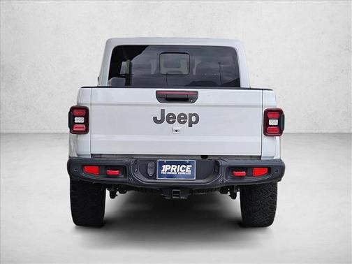 Bright White Clearcoat 2020 Jeep Gladiator Rubicon